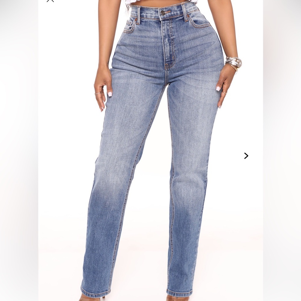 NWOT FashionNova slim straight leg jeans